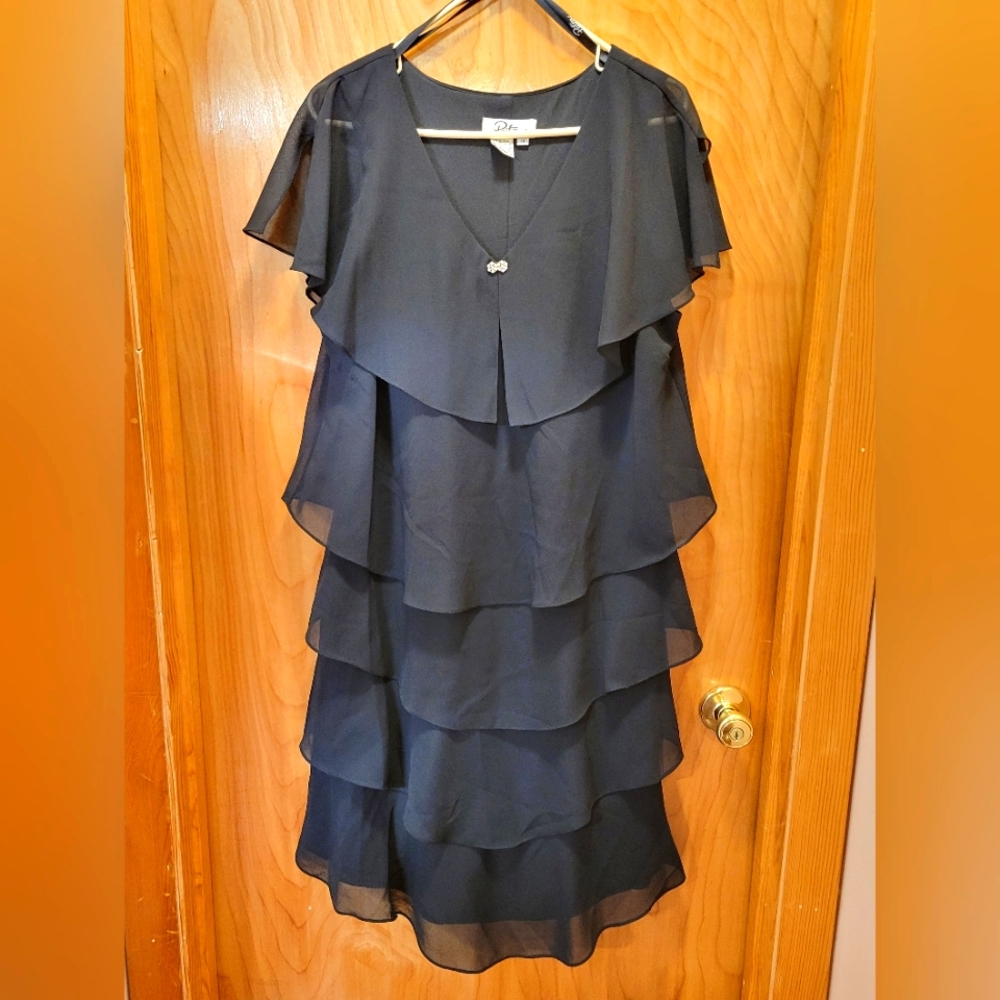 18, black Ruffle, Layered dress